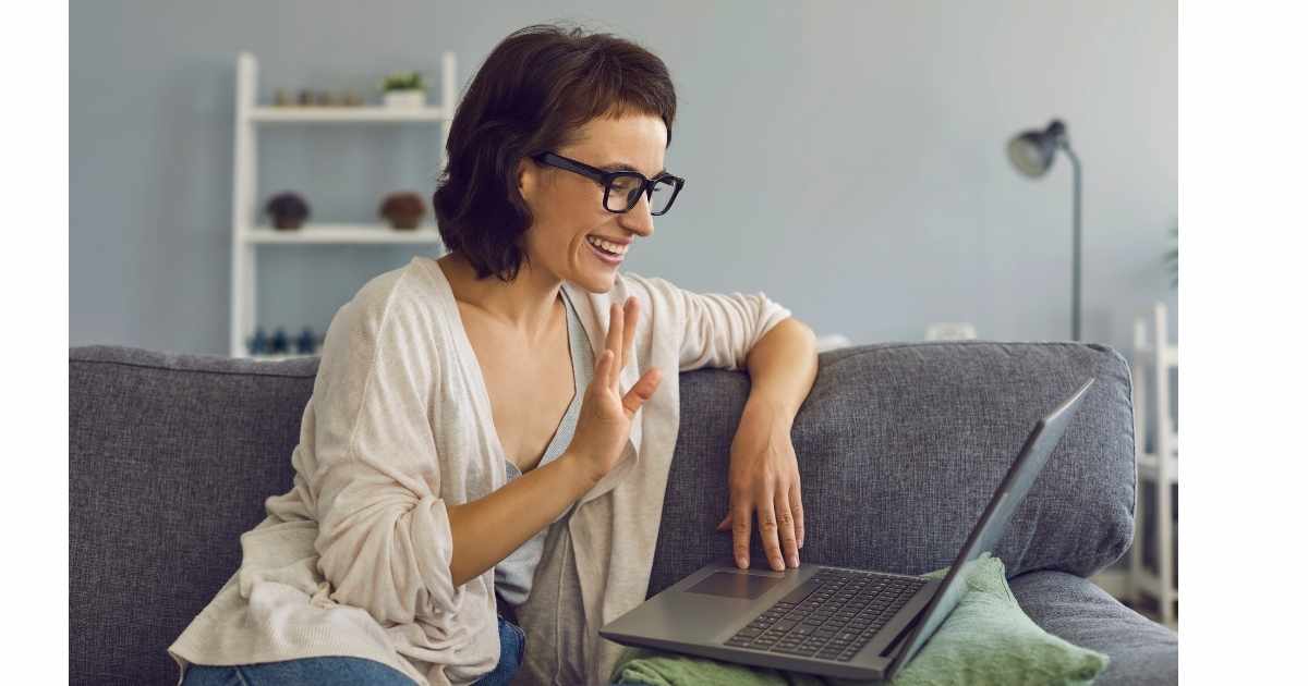 How to Spot True Online Interest in a Dating Partner